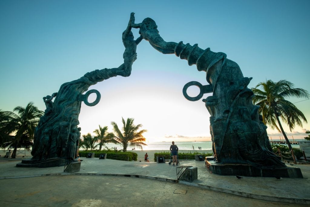 Portal Maya Statue Parque Fundadores - Best Things To Do Playa Del Carmen