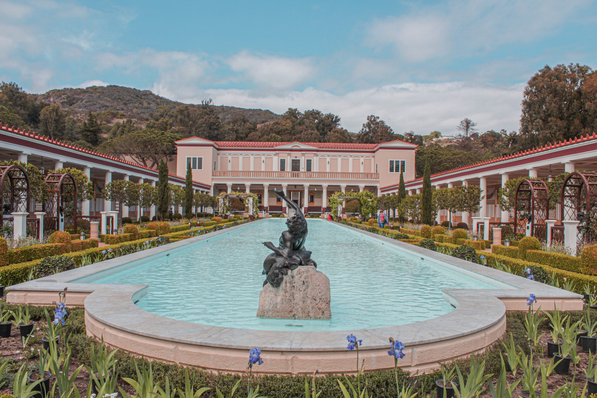 20 Free Museums In The Los Angeles Area (That Are Always Free)