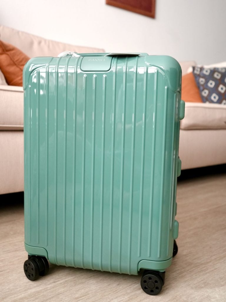 REVIEW] Rimowa Essential Luggage • Cabin Small & Check-In Large