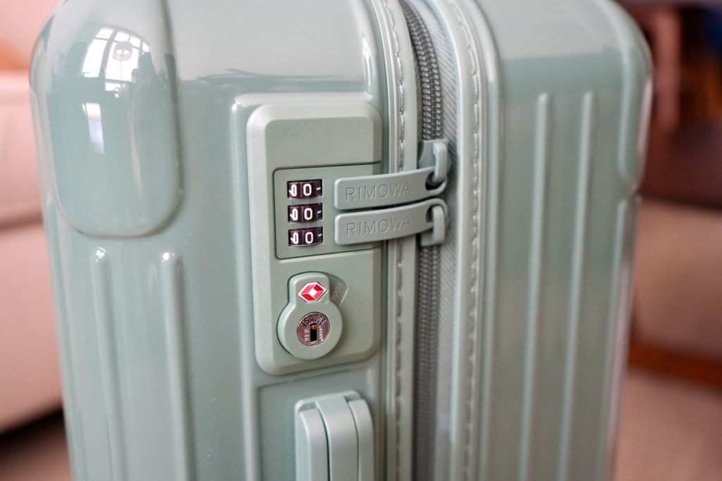 REVIEW] Rimowa Essential Luggage • Cabin Small & Check-In Large