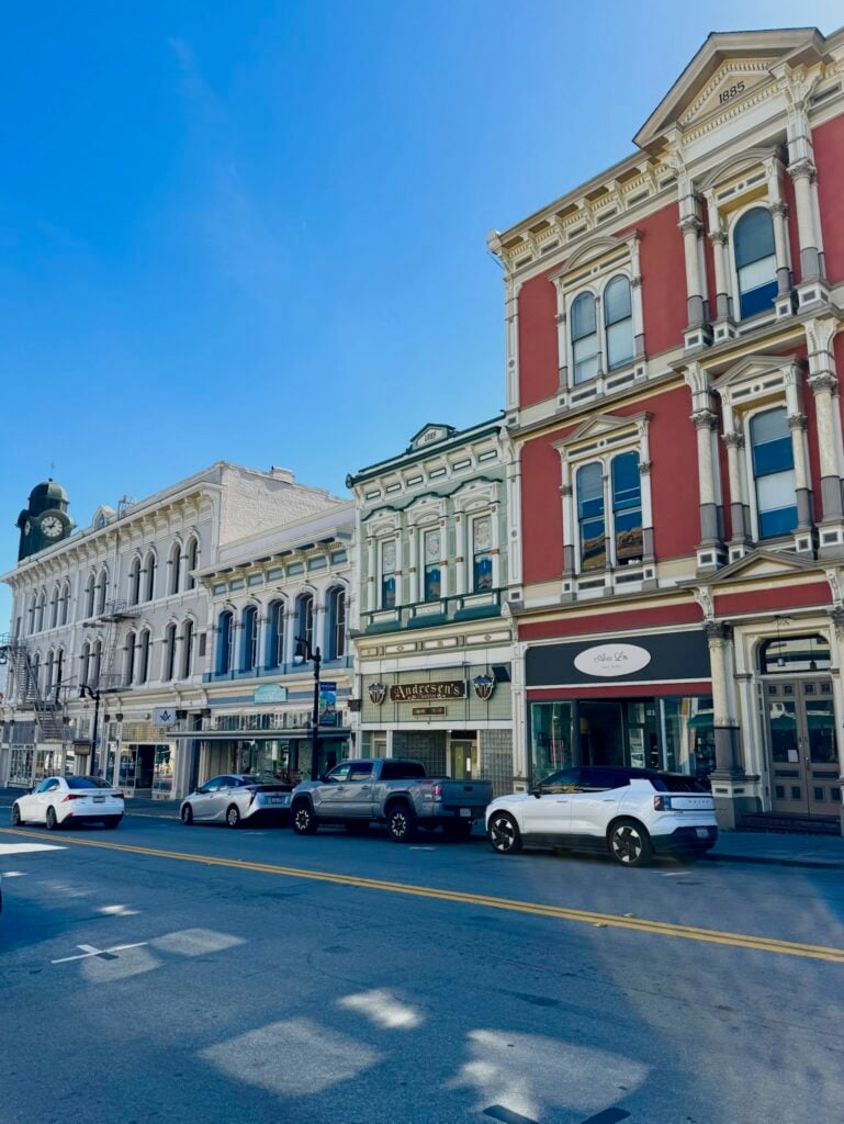 Sonoma Coast Road Trip - Petaluma