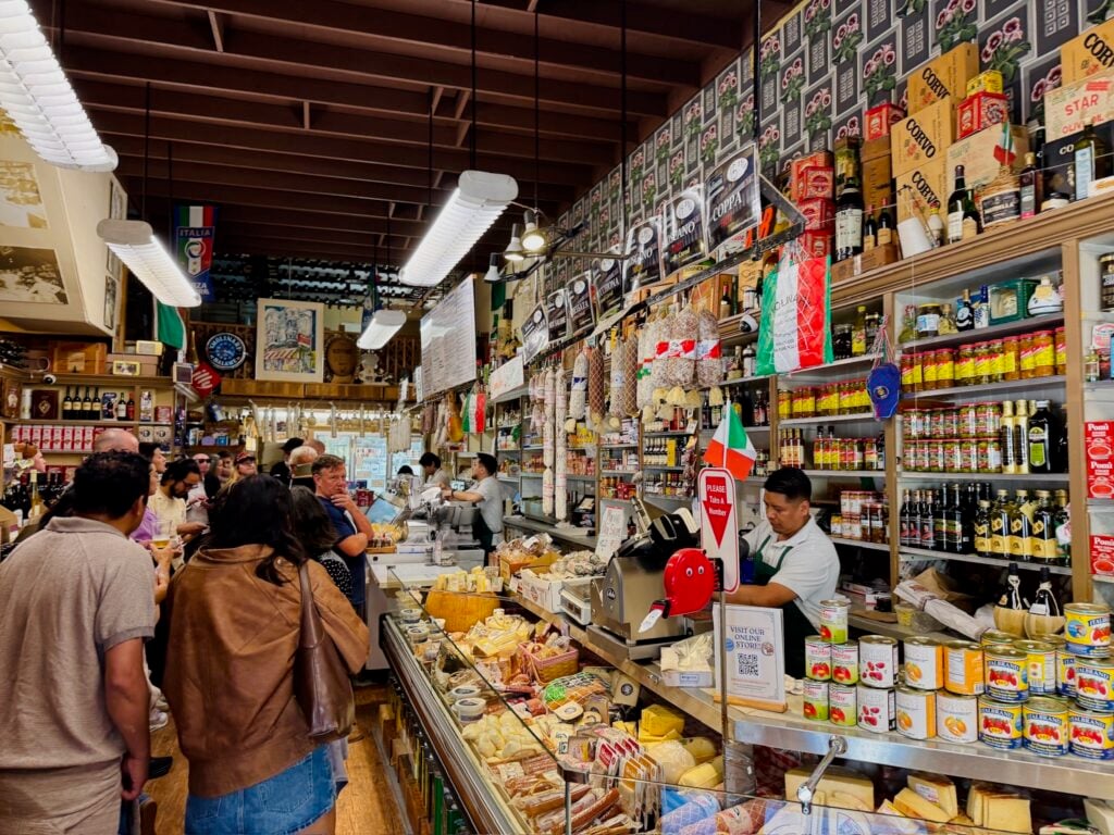 Molinari Delicatessen - San Francisco North Beach