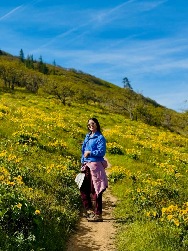 Tom McCall Point Trail - Oregon's Premier Springtime Wildflower Hike