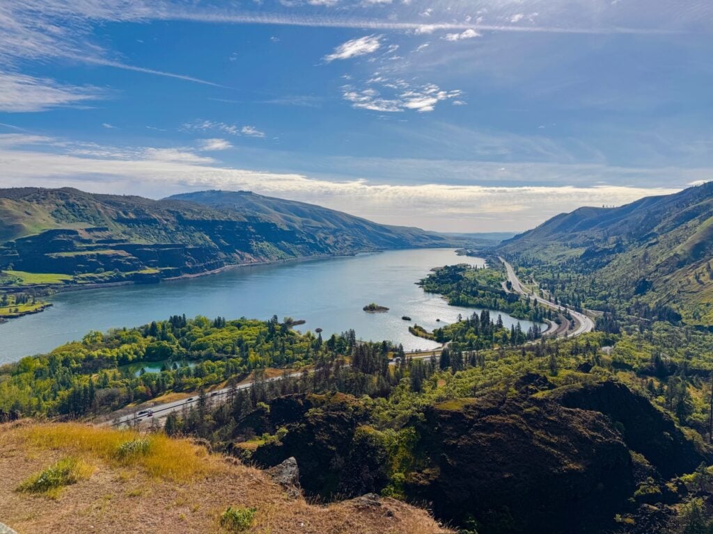 Tom McCall Point Trail - View of Columbia River Gorge